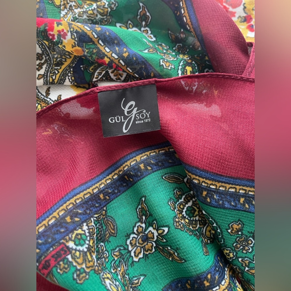 Elegant Multicolor Paisley Chiffon Square Scarf EUC - Picture 3 of 4